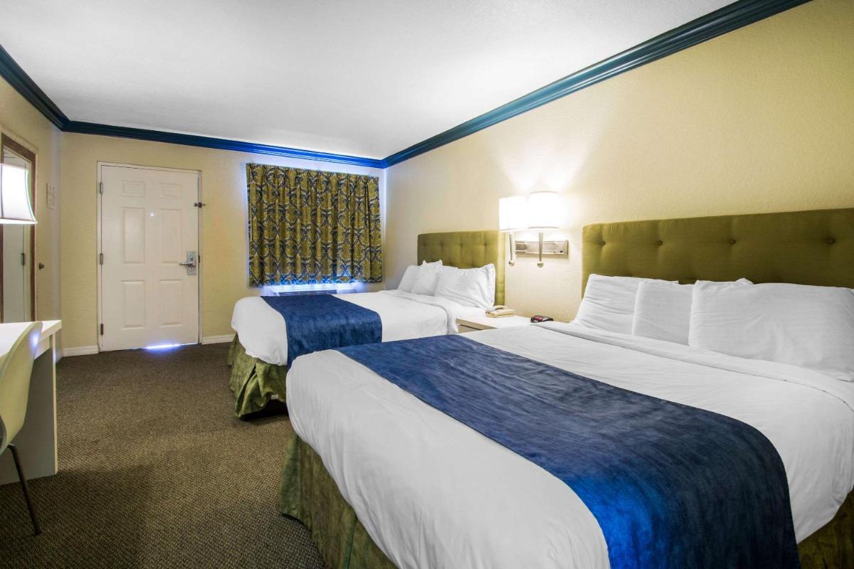 Quality Inn Clermont West Kissimmee - image 4