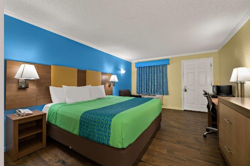 SureStay Hotel by Best Western Clermont Theme Park West - image 12