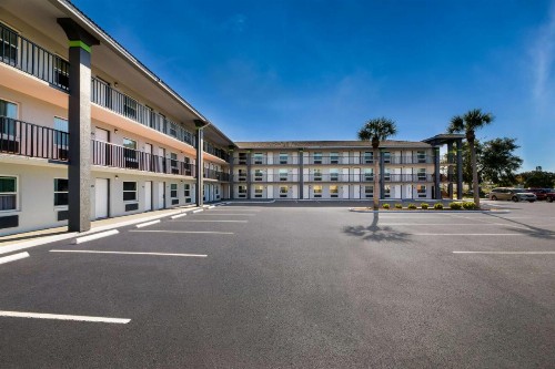 SureStay Hotel by Best Western Clermont Theme Park West - image 16