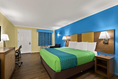 SureStay Hotel by Best Western Clermont Theme Park West - image 24