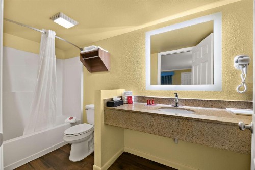 SureStay Hotel by Best Western Clermont Theme Park West - image 5