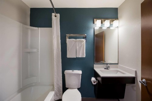 WoodSpring Suites Orlando Clermont - Minneola - image 25
