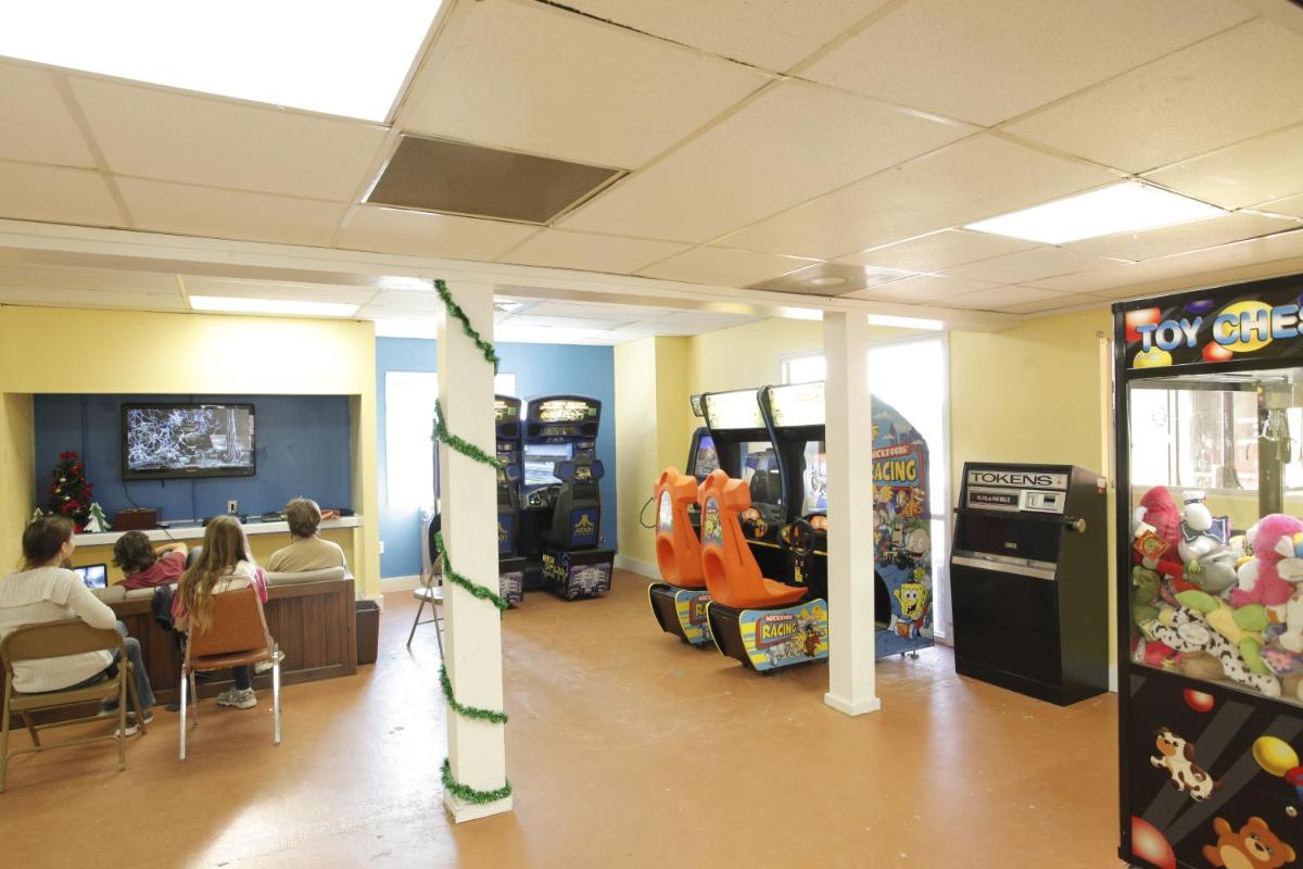 Orlando RV Resort - image 3