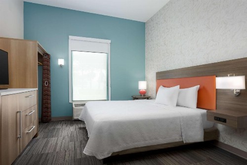 Home2 Suites By Hilton Clermont - image 17