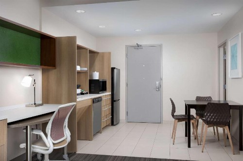 Home2 Suites By Hilton Clermont - image 7