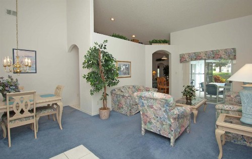 Greater Groves-4 Bedrooms home w/pool-5204GG - image 12
