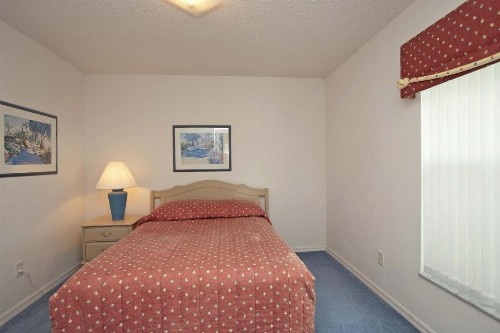 Greater Groves-4 Bedrooms home w/pool-5204GG - image 4