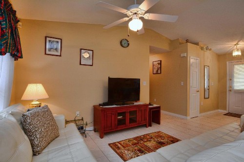 Greater Groves - 3 Bedrooms House w/pool-5205GG - image 3