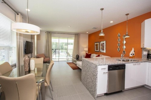 New and modern 3 bedroom villa - image 8