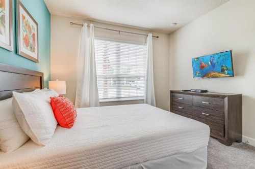 Beautiful 3 bedroom villa for 6 guests - image 9