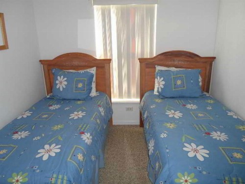 This amazing 5 bedroom villa is a perfect choice for a family vacation - image 6