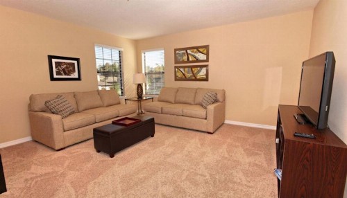 This amazing 5 bedroom villa is a perfect choice for a family vacation - image 7