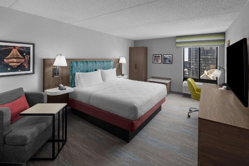 Hampton Inn Cleveland-Downtown - image 11