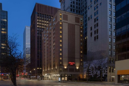 Hampton Inn Cleveland-Downtown - image 35