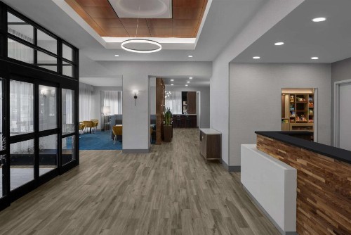 Hampton Inn Cleveland-Downtown - image 8