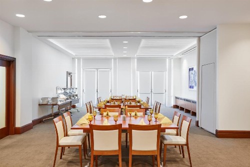 InterContinental Suites Hotel Cleveland an IHG Hotel - image 22