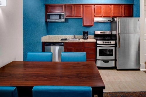 Residence Inn by Marriott Cleveland Downtown - image 24