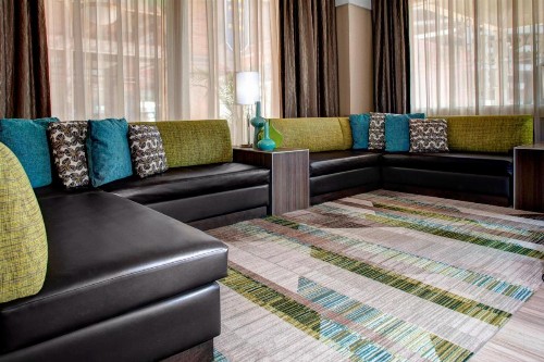 Residence Inn by Marriott Cleveland Downtown - image 9