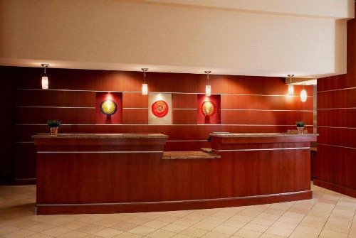 Wyndham Cleveland Airport - image 1