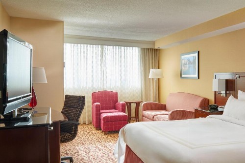 Wyndham Cleveland Airport - image 14
