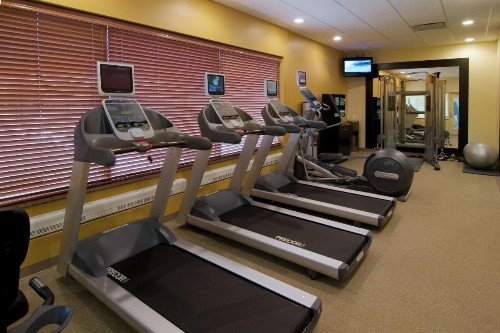 Hilton Garden Inn Cleveland East / Mayfield Village - image 9