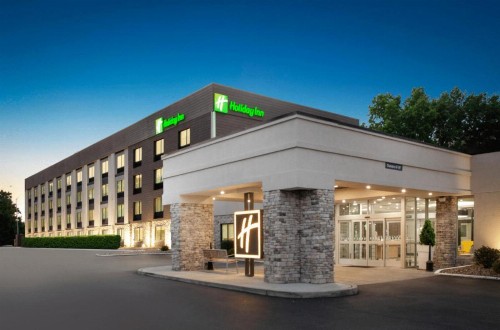 Holiday Inn Cleveland-Mayfield an IHG Hotel
