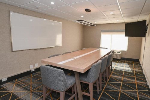 Holiday Inn Cleveland-Mayfield an IHG Hotel - image 42