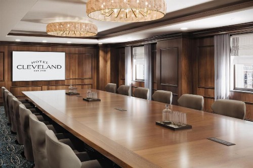 Renaissance Cleveland Hotel - image 42