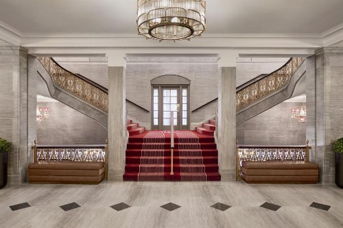 Renaissance Cleveland Hotel - image 5