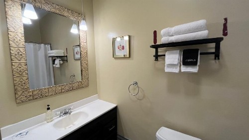 Stone Gables Inn - image 11