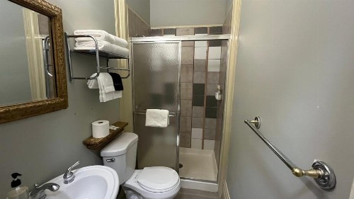 Stone Gables Inn - image 19