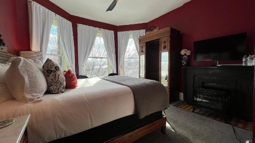 Stone Gables Inn - image 22