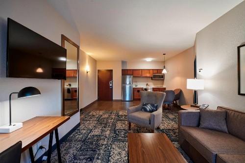 Four Points by Sheraton Cleveland-Eastlake - image 19