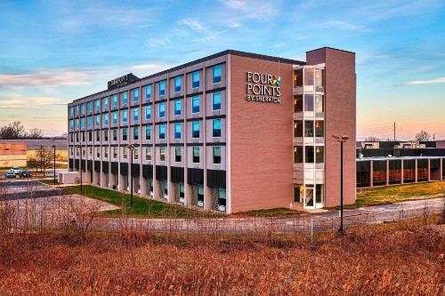 Four Points by Sheraton Cleveland-Eastlake - image 2