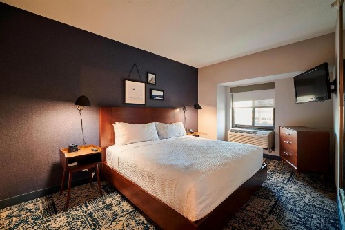 Four Points by Sheraton Cleveland-Eastlake - image 21