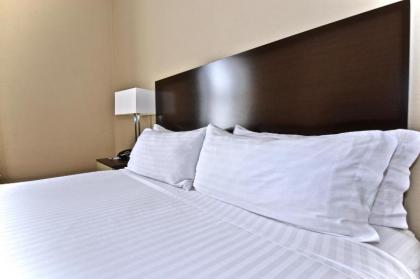 Holiday Inn Express Cleveland Downtown an IHG Hotel - image 7