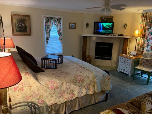 Emerald Necklace Inn Bed and Breakfast