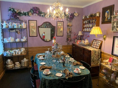 Emerald Necklace Inn Bed and Breakfast - image 17