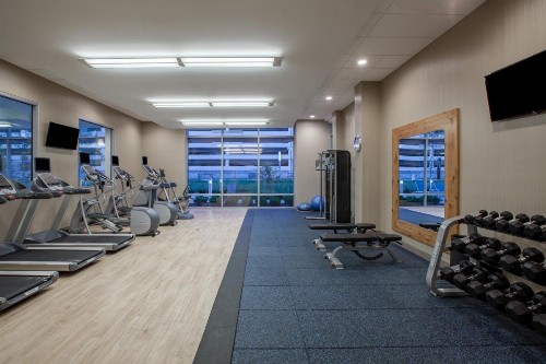 Holiday Inn Cleveland Clinic an IHG Hotel - image 20
