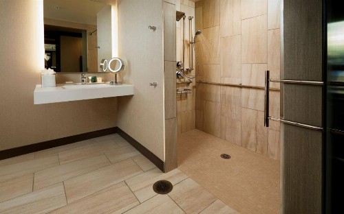 Hilton Cleveland Downtown - image 17
