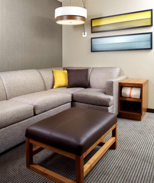 Hyatt Place Cleveland/Lyndhurst/Legacy Village - image 16