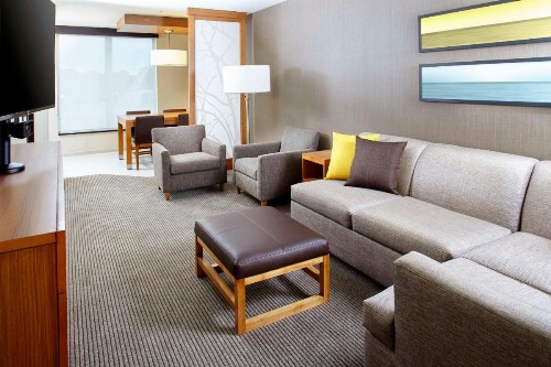 Hyatt Place Cleveland/Lyndhurst/Legacy Village - image 35
