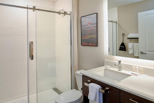 TownePlace Suites by Marriott Cleveland Solon - image 19
