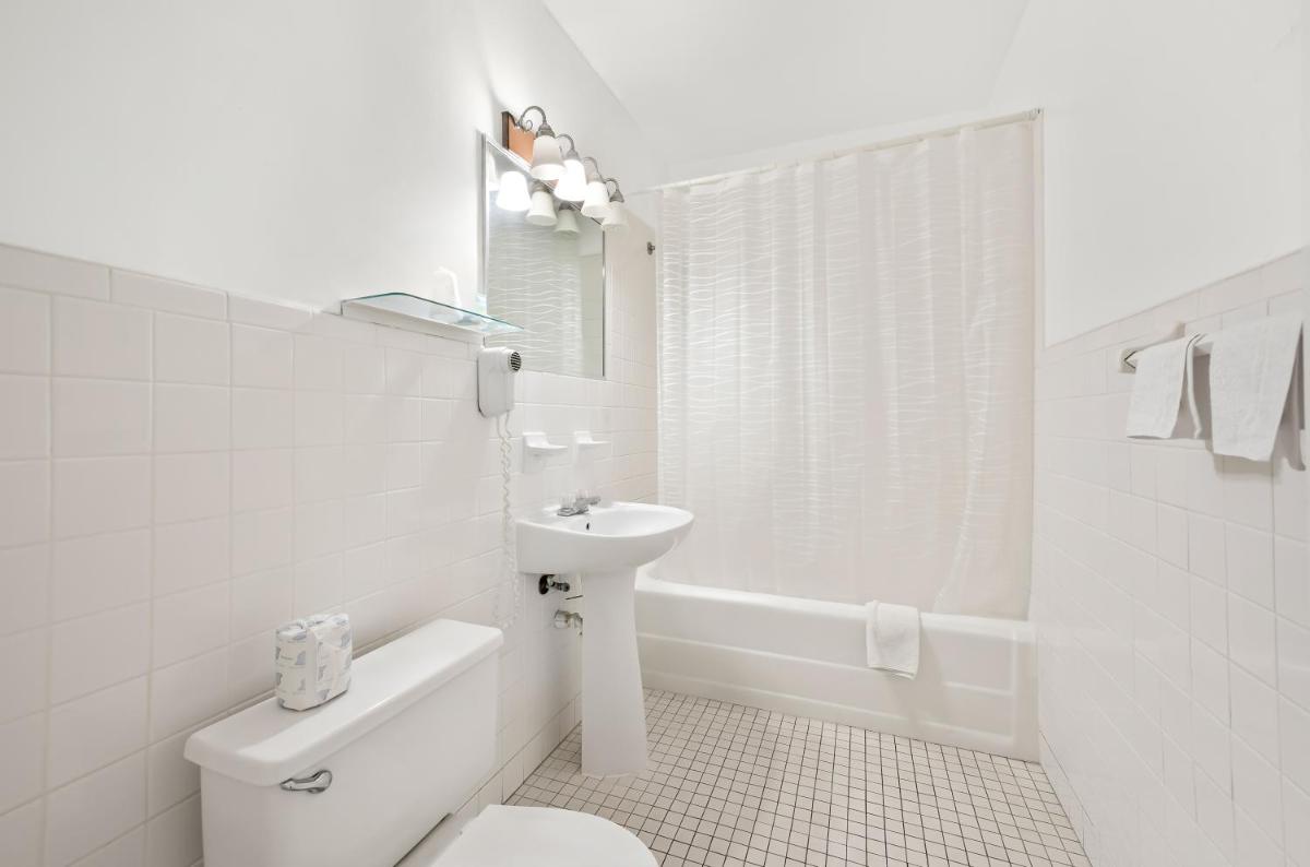 Americas Best Value Inn Historic Clewiston Inn - image 2