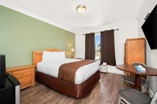 Americas Best Value Inn Historic Clewiston Inn - image 24