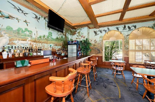 Americas Best Value Inn Historic Clewiston Inn - image 36