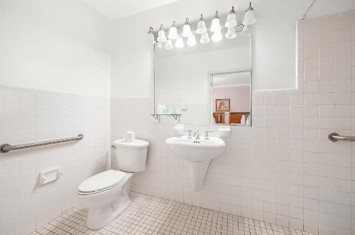 Americas Best Value Inn Historic Clewiston Inn - image 7
