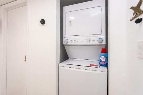 Bass & Sun Condominium 2/2 Bedroom - image 15