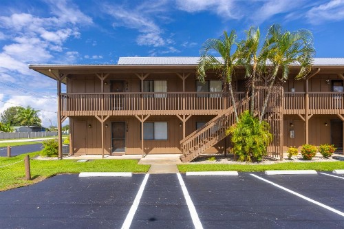 Bass & Sun Condominium 2/2 Bedroom - image 26