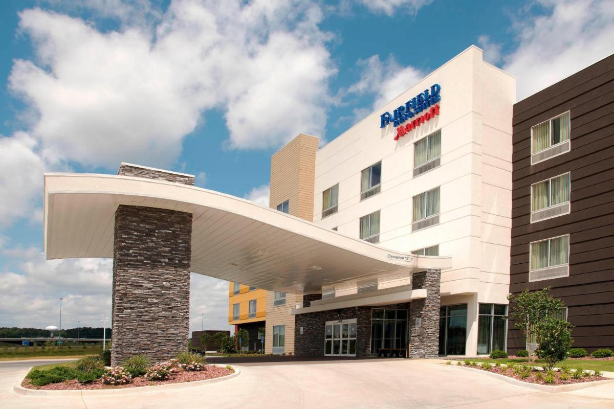 Fairfield Inn & Suites by Marriott Jackson Clinton - image 2